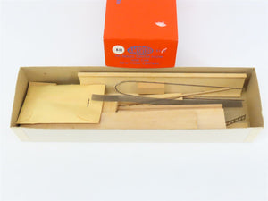 HO Scale Ambroid Kit NYC New York Central 4-Bay Center Flow Hopper #886000