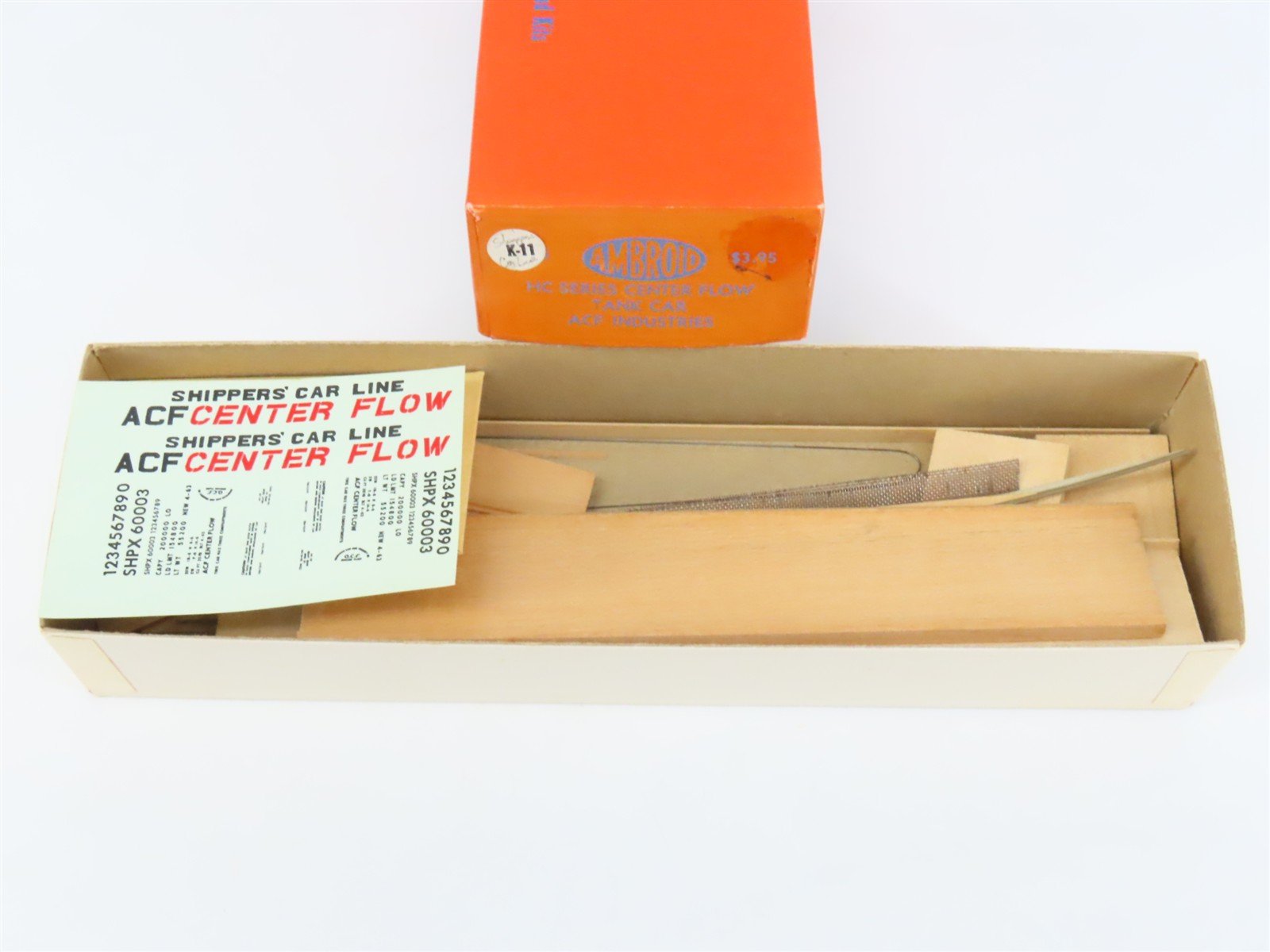 HO Scale Ambroid Kit SHPX ACF Industries Center Flow 4-Bay Hopper #60003