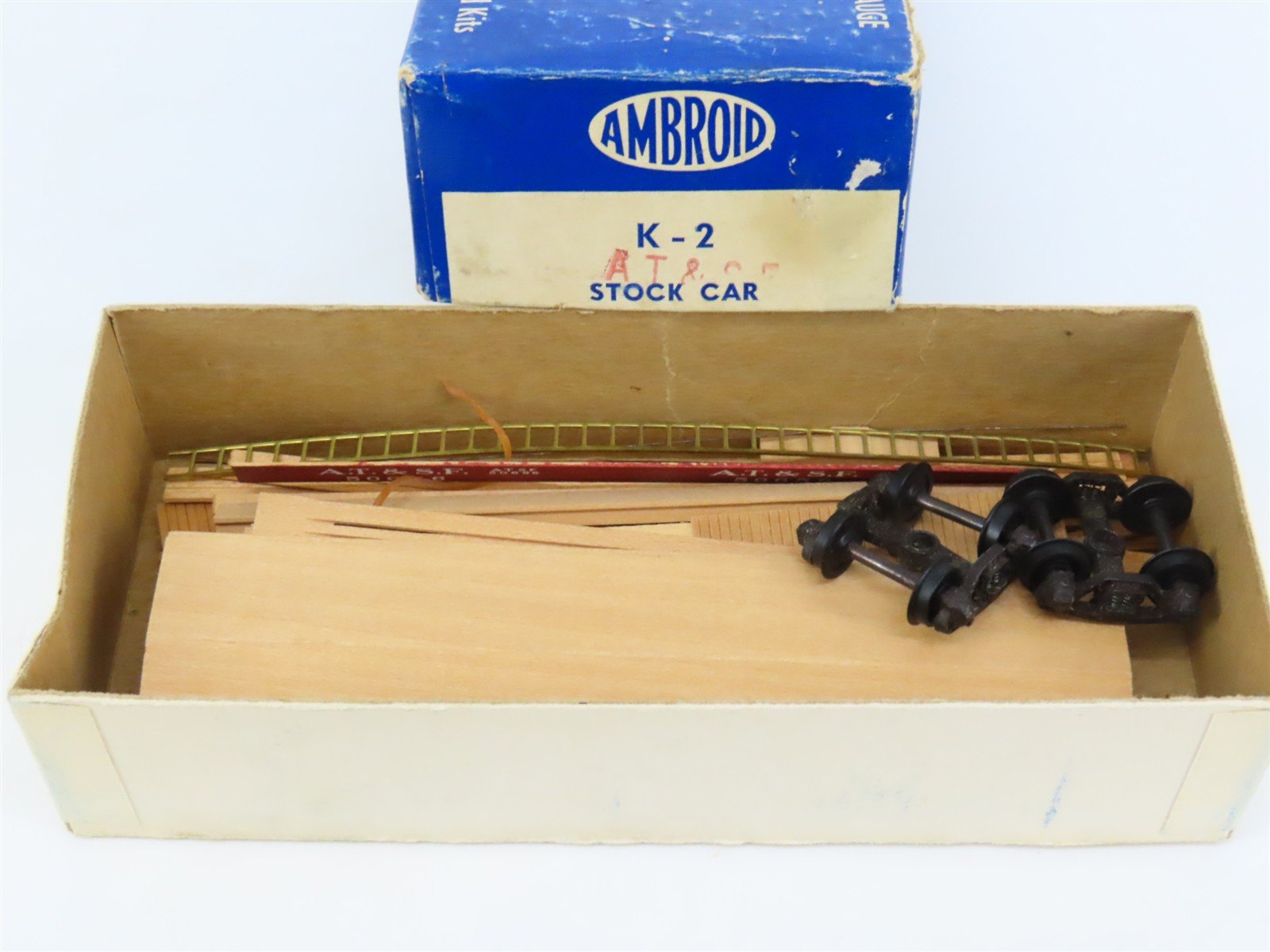 HO Scale Ambroid Kit K-2 AT&SF Santa Fe Railroad Stock Car #50656