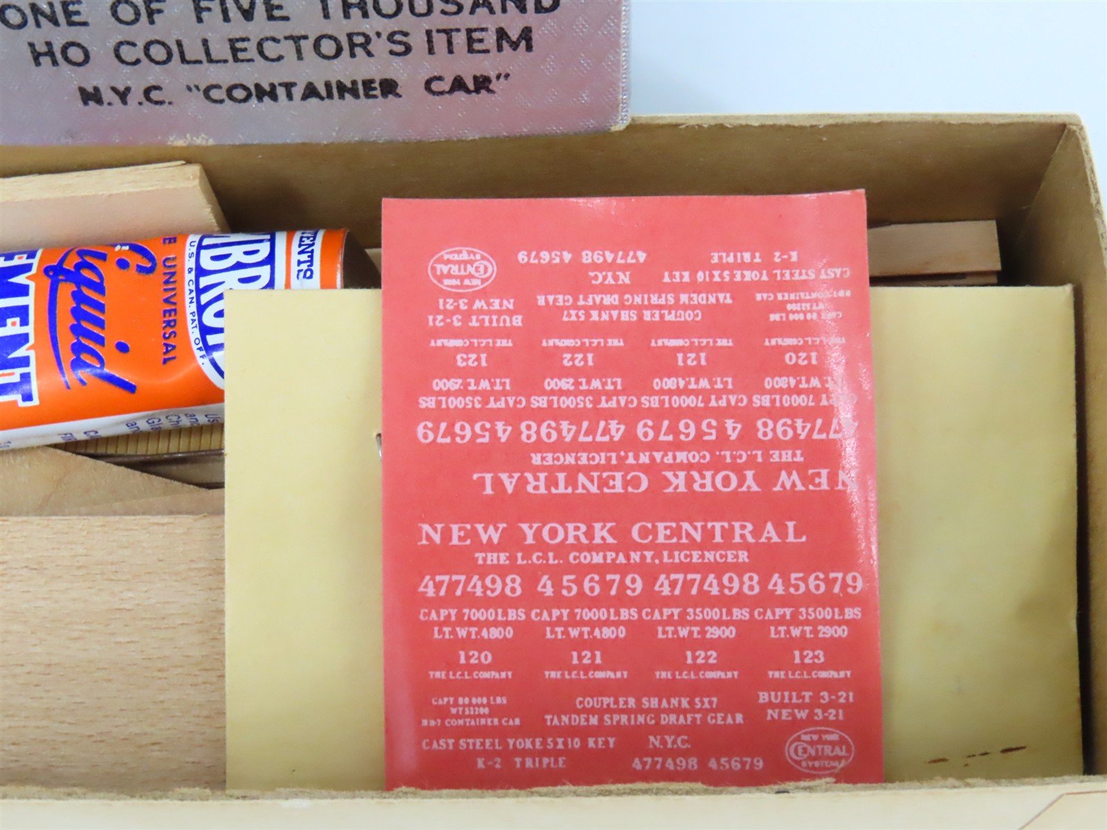 HO Scale Ambroid Kit No 12 NYC New York Central Container Car #477498