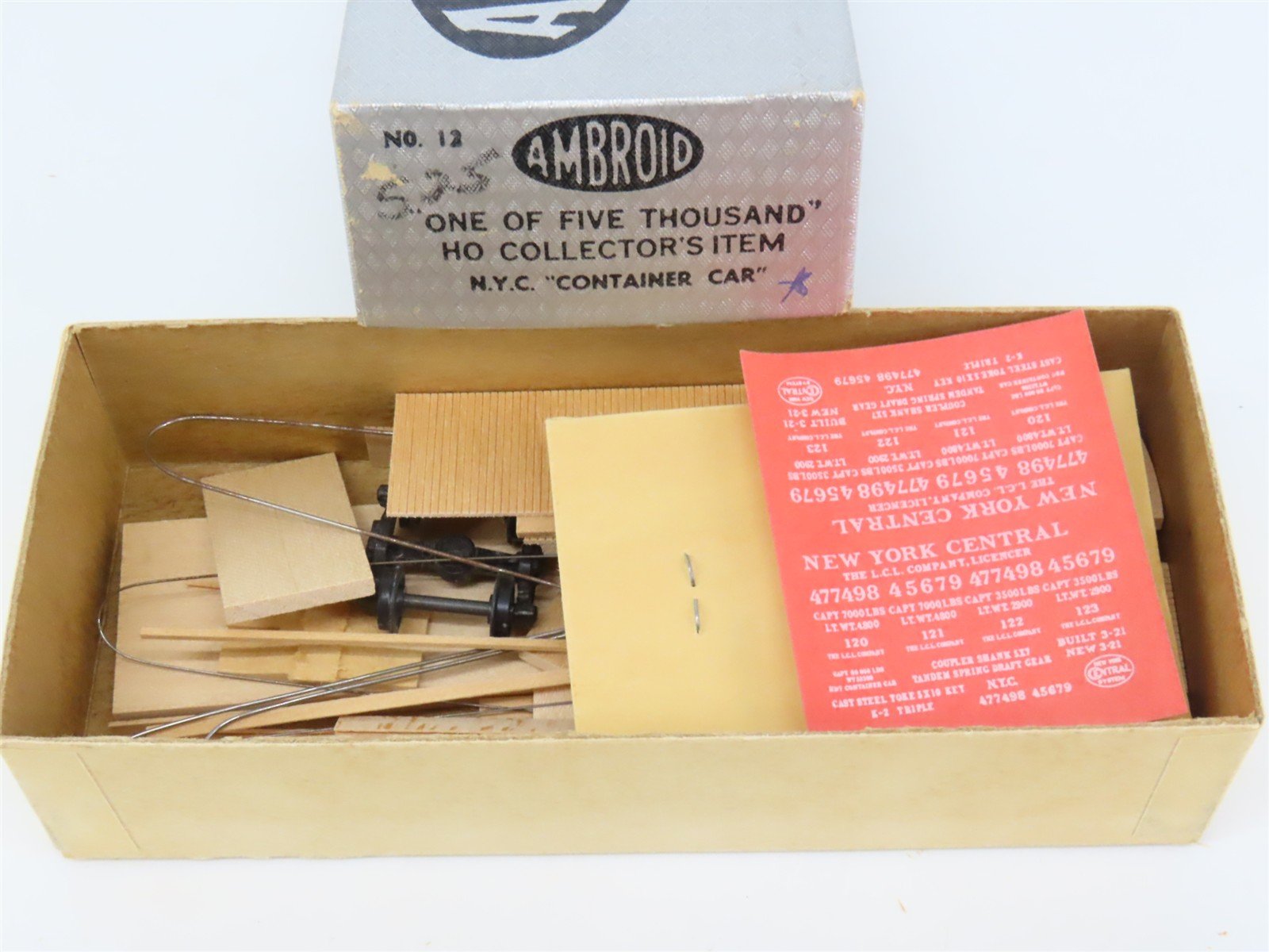 HO Scale Ambroid Kit No 12 NYC New York Central Container Car #477498