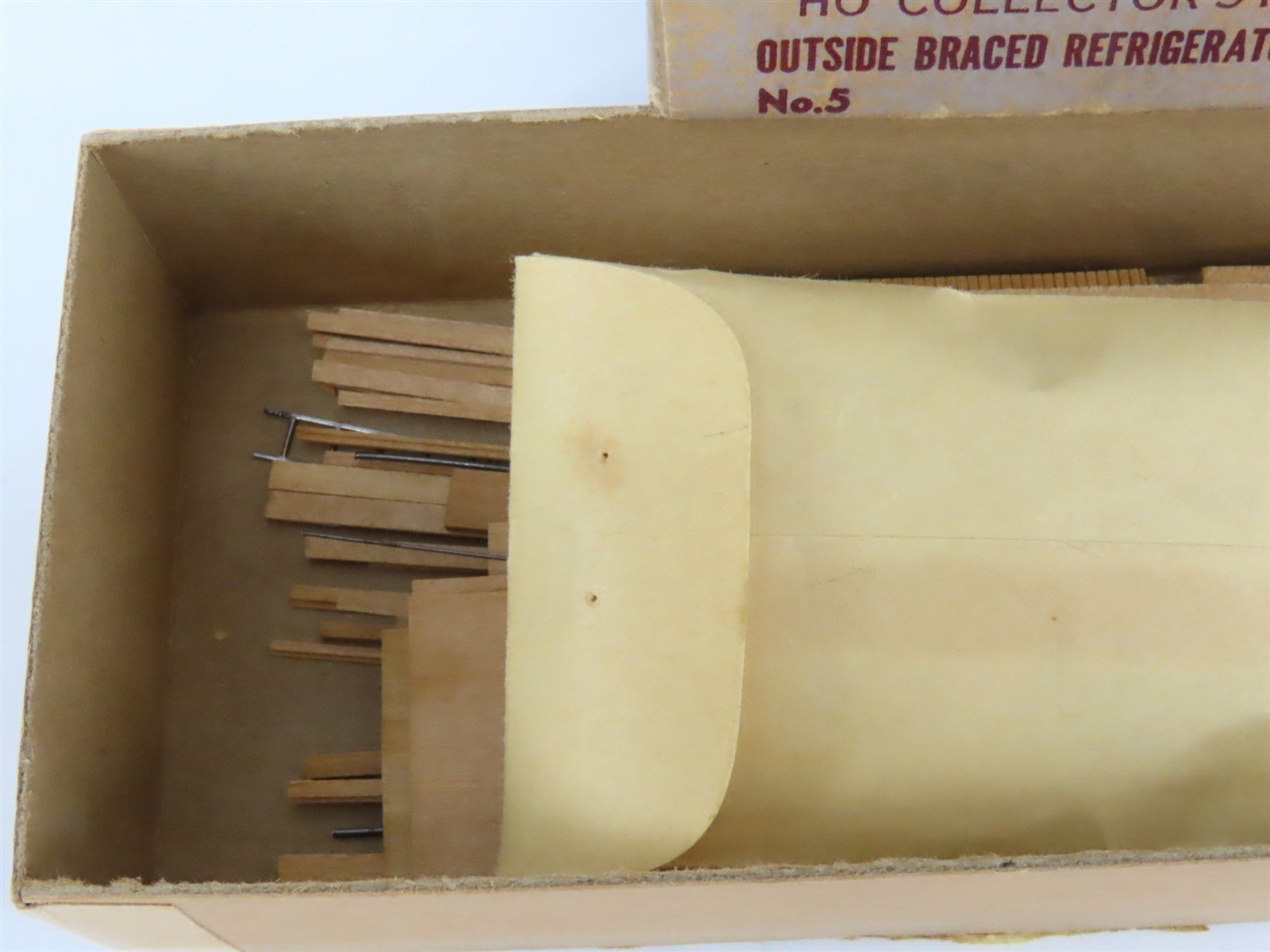 HO Scale Ambroid Kit No 5 PRR Pennsylvania Railroad Outside Braced Reefer #5342