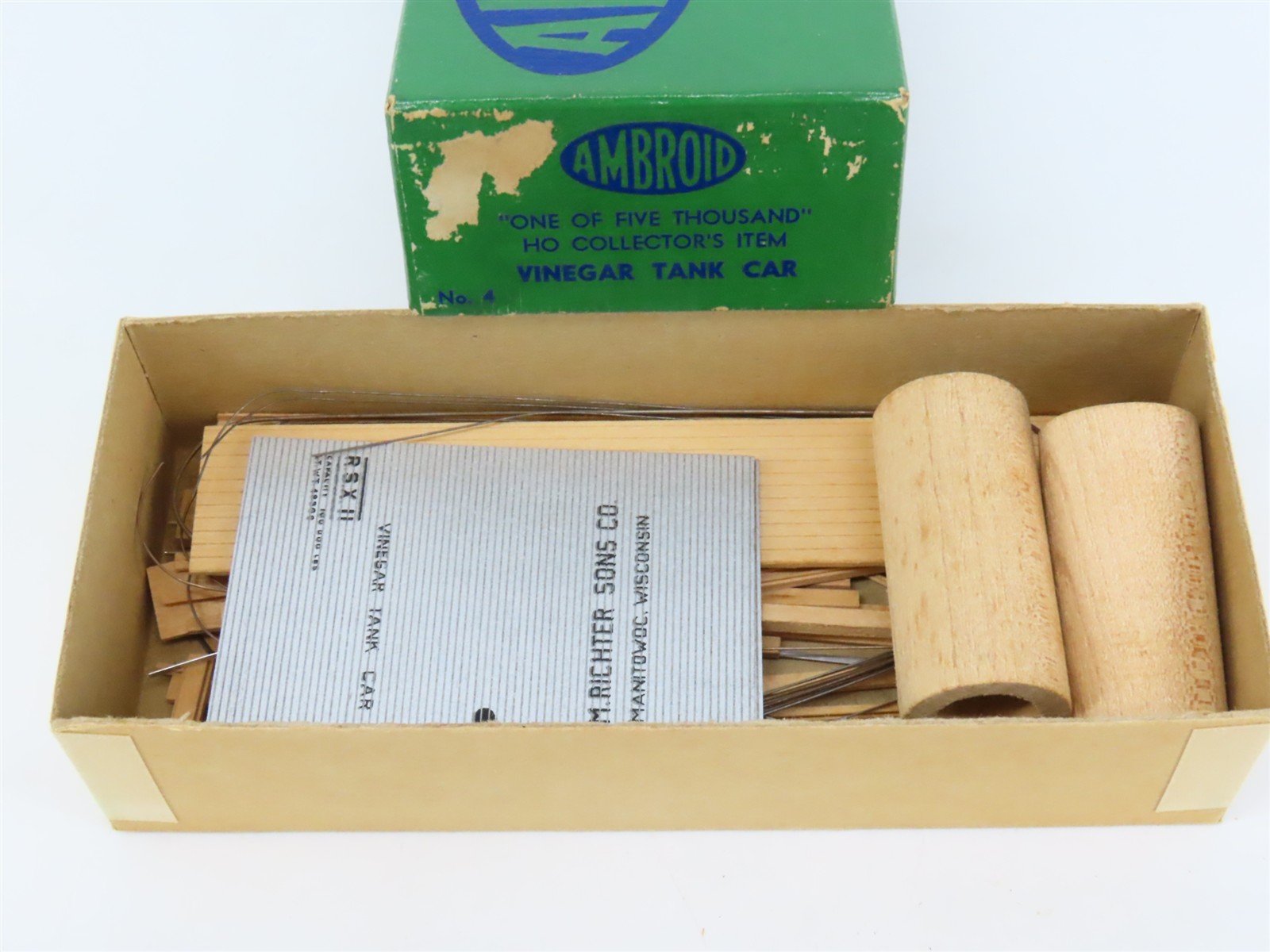 HO Scale Ambroid Kit No. 4 RSX A.M. Richter Sons Co. Vinegar Tank Car #11