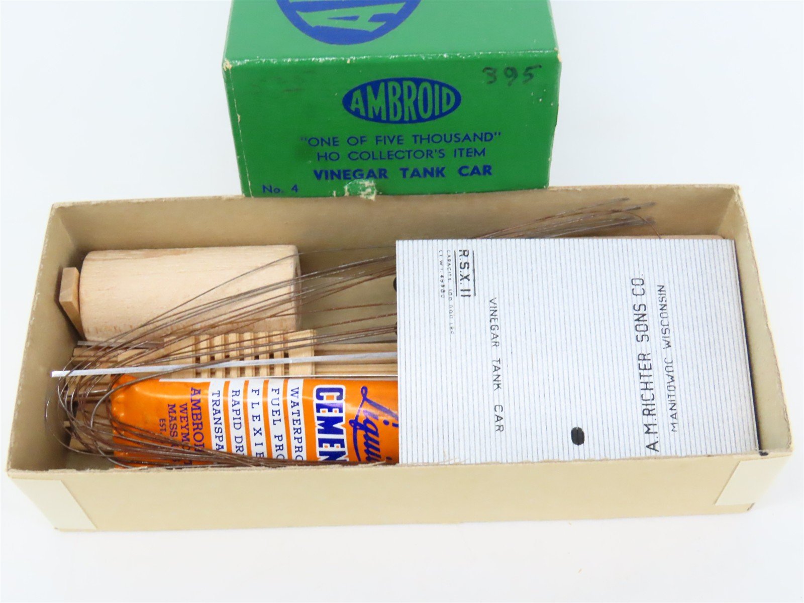 HO Scale Ambroid Kit No. 4 RSX A.M. Richter Sons Co. Vinegar Tank Car #11