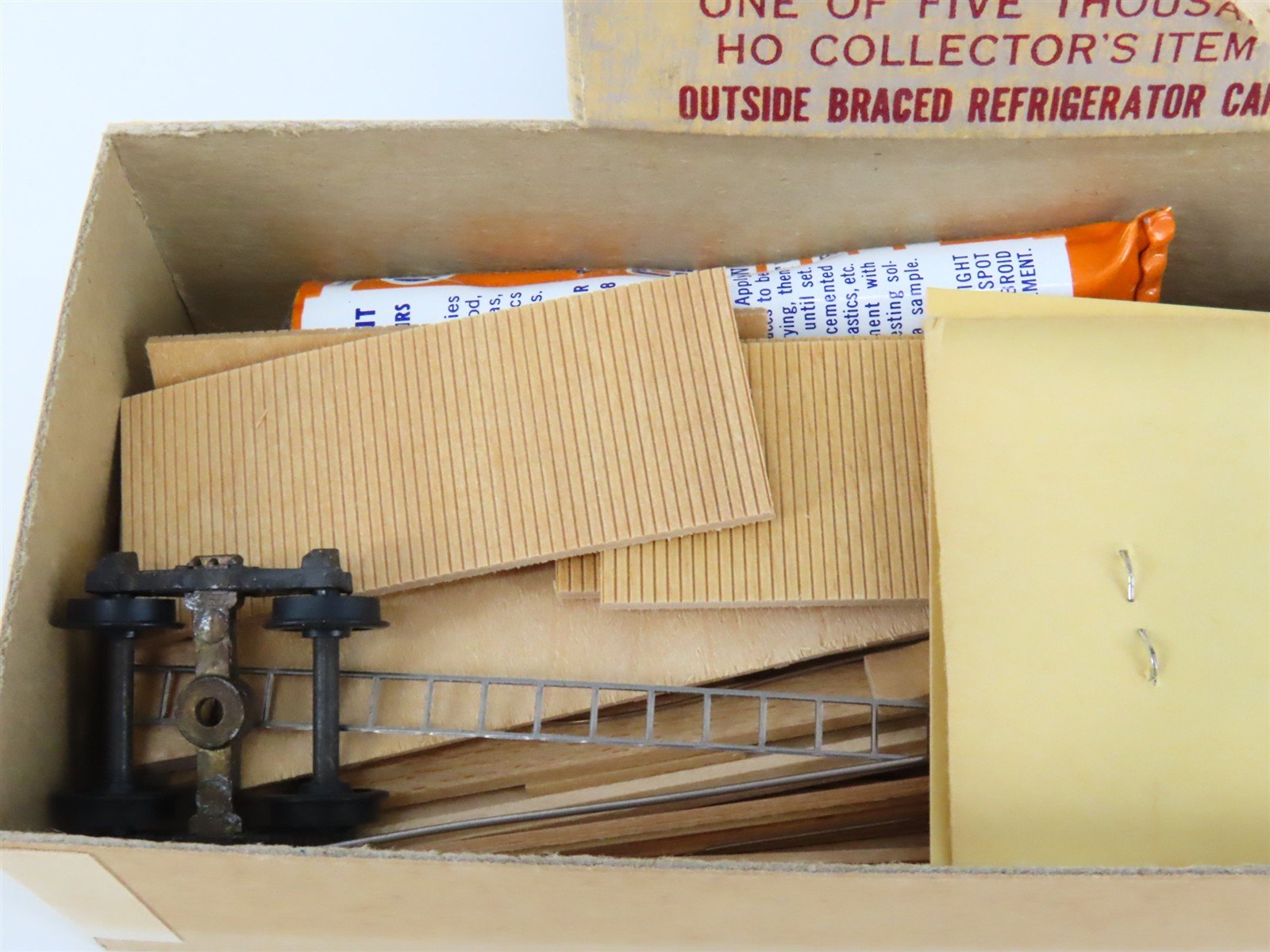 HO Scale Ambroid Kit PRR Pennsylvania Railroad Outside Braced Reefer #5342