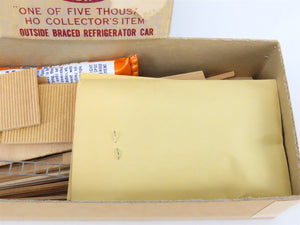 HO Scale Ambroid Kit PRR Pennsylvania Railroad Outside Braced Reefer #5342