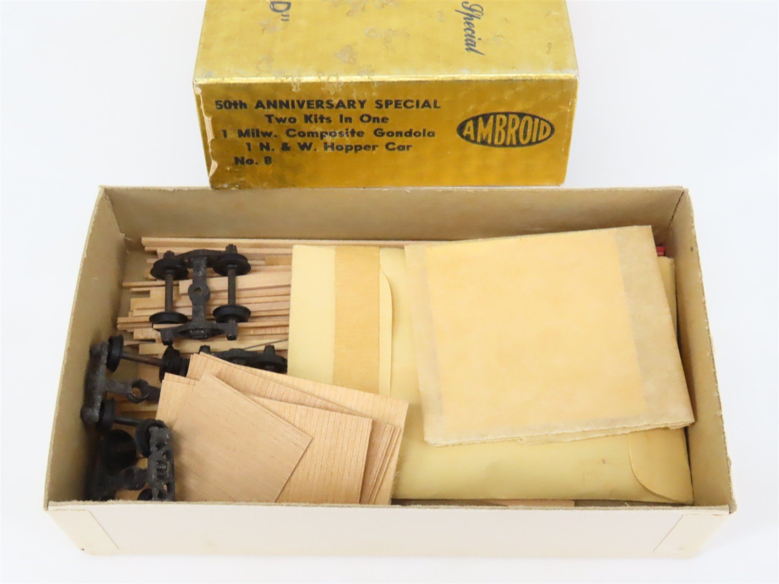 HO Scale Ambroid 2 in 1 Kit No 8 Wood MILW/N&W Gondola & Hopper