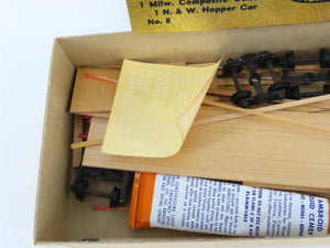 HO Scale Ambroid 2 in 1 Kit No 8 Wood MILW/N&W Hopper & Gondola