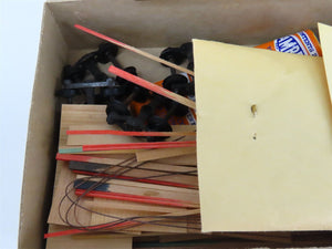 HO Scale Ambroid 2 in 1 Kit No 8 Wood MILW/N&W Hopper & Gondola