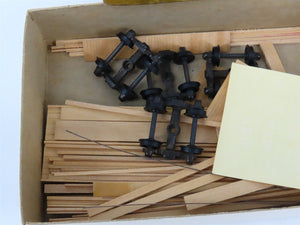 HO Scale Ambroid 2 in 1 Kit No 8 Wood N&W/MILW Gondola & Hopper