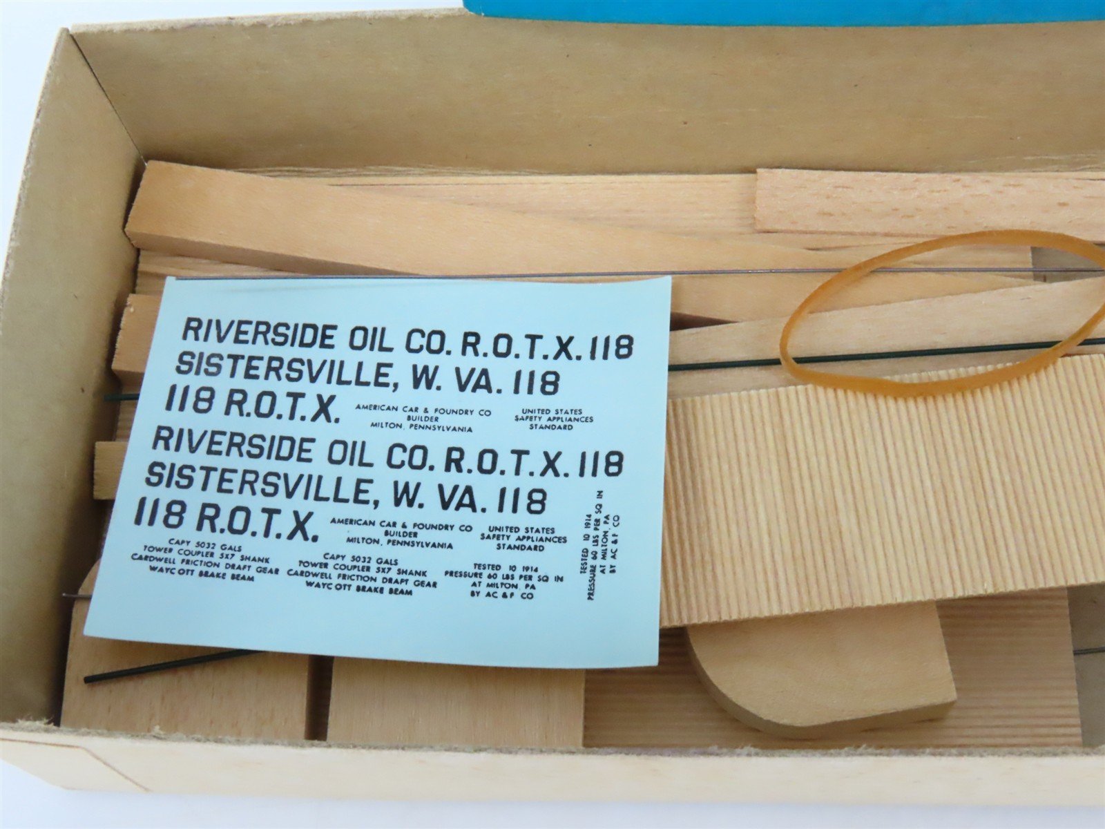 HO Scale Ambroid Kit No 4 ROTX Riverside Oil Co Tank Car #118