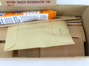 HO Scale Ambroid Kit No 5 Wood Outside Braced Reefer
