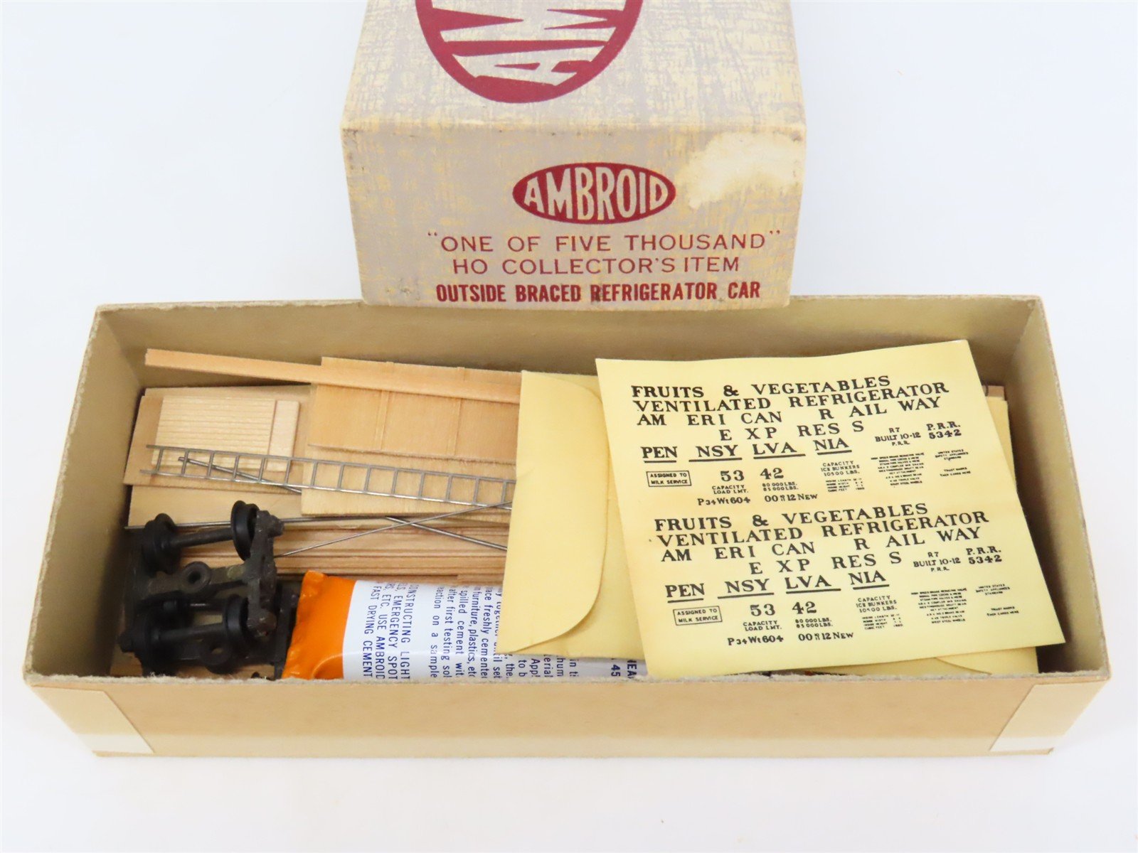 HO Scale Ambroid Kit PRR Pennsylvania Railroad Outside Braced Reefer #5342