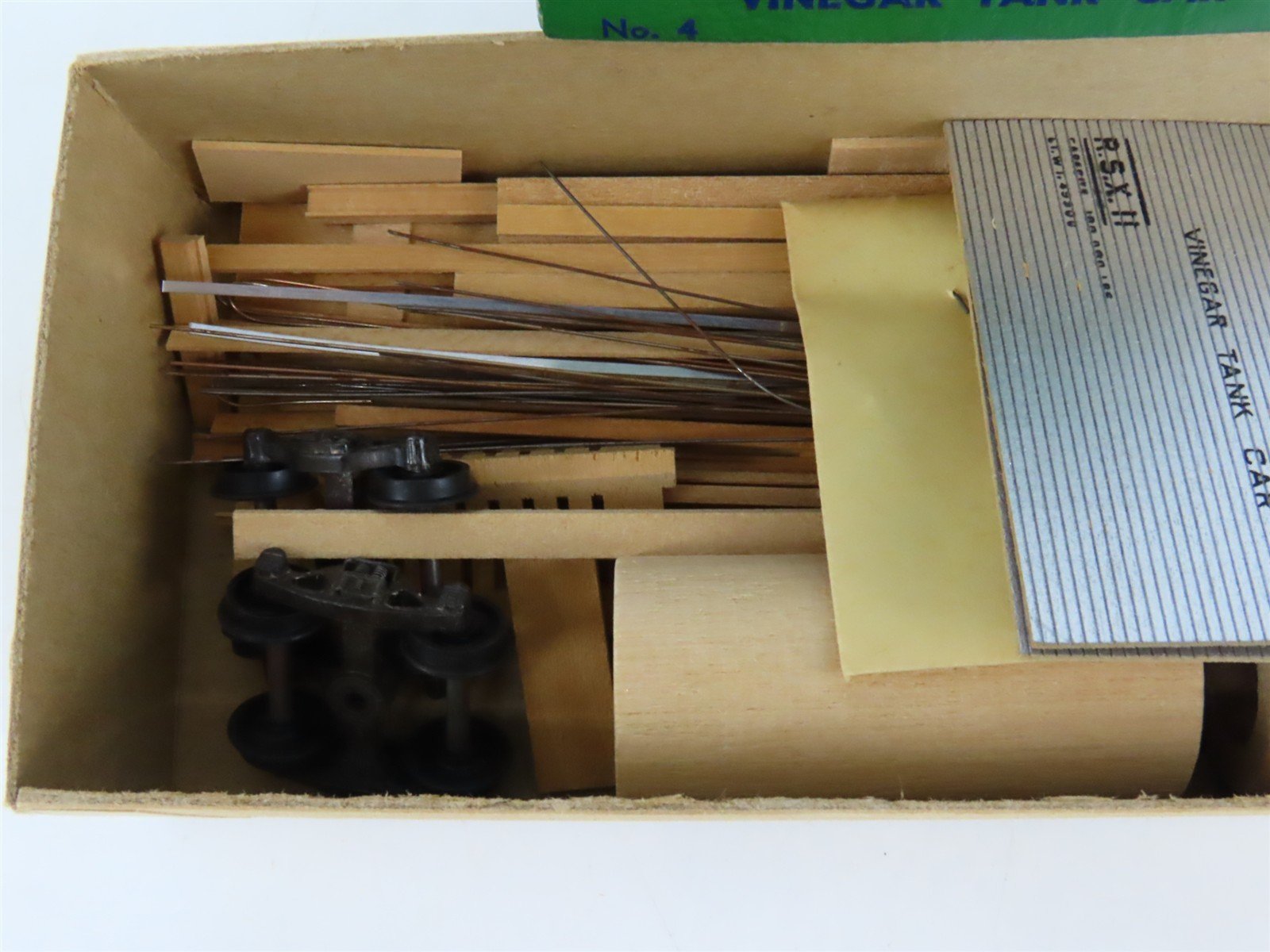 HO Scale Ambroid Kit No 4 RSX A.M. Richter Sons Co. Vinegar Tank Car #11