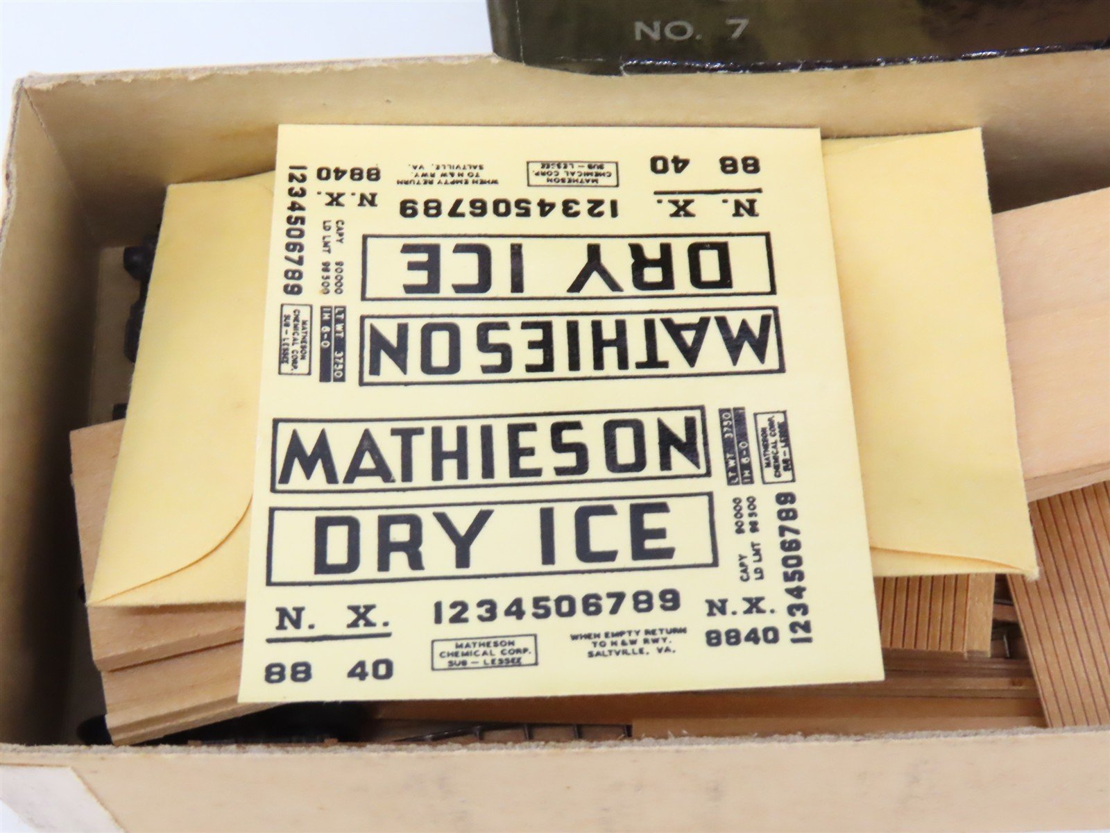 HO Scale Ambroid Kit No 7 NX Mathieson Dry Ice Car #8840