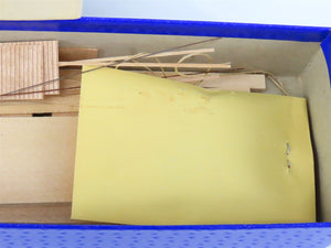 HO Scale Ambroid Kit #10 Wood Unlettered Triple Decker Dormitory Car