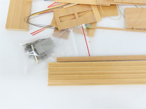 HO Scale Ambroid Kit #10 Wood Unlettered Triple Decker Dormitory Car