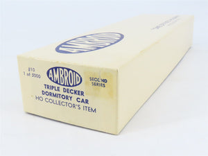 HO Scale Ambroid Kit #10 Wood Unlettered Triple Decker Dormitory Car