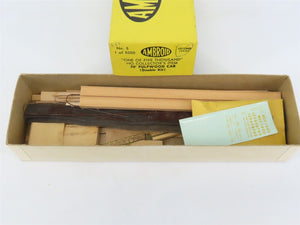 HO Scale Ambroid Double Kit No 5 MEC/BAR 70' Pulpwood 70-Ton Bulkhead Flat Car