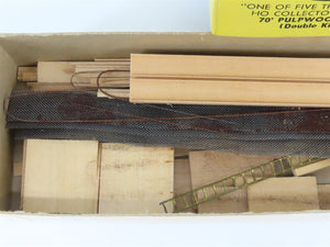 HO Scale Ambroid Double Kit No 5 MEC/BAR 70' Pulpwood 70-Ton Bulkhead Flat Car