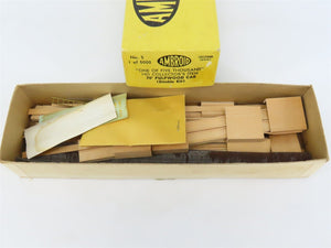 HO Scale Ambroid Double Kit No 5 MEC/BAR 70' Pulpwood 70-Ton Bulkhead Flat Car