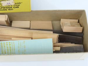 HO Scale Ambroid Double Kit No 5 MEC/BAR 70' Pulpwood 70-Ton Bulkhead Flat Car