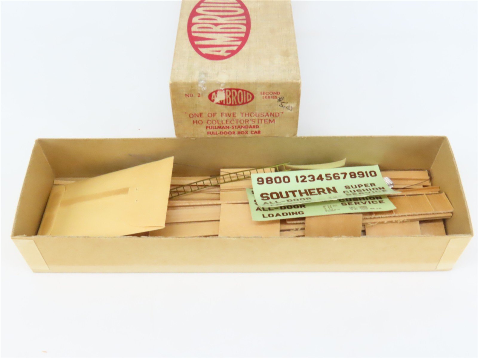 HO Scale Ambroid Kit No 2 SOU Southern Railway All Door Box Car #9800