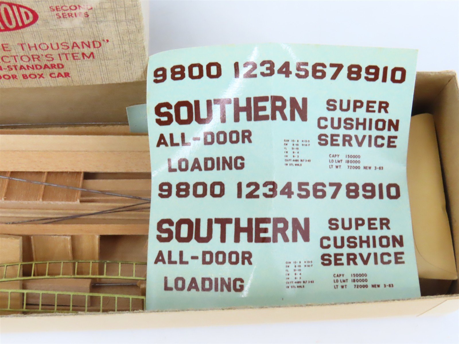 HO Scale Ambroid Kit No 2 SOU Southern Railway All Door Box Car #9800