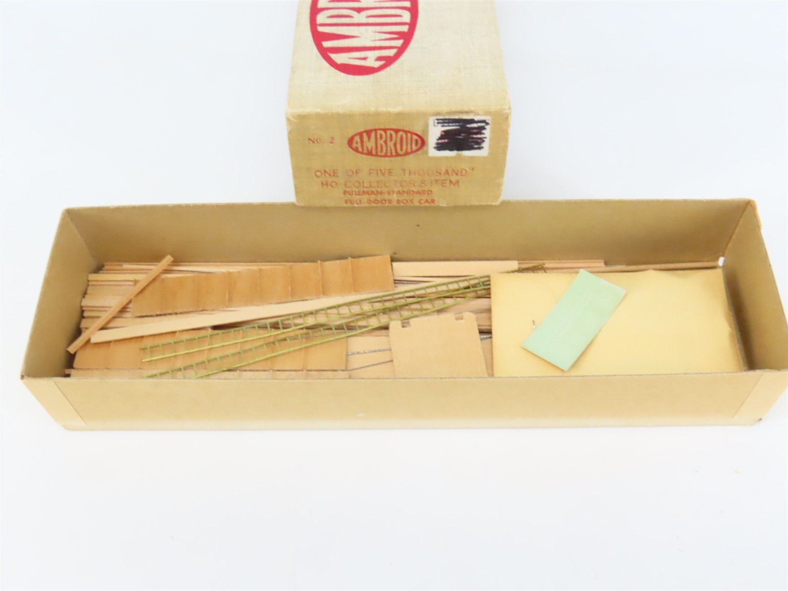 HO Scale Ambroid Kit No 2 SOU Southern Railway All Door Box Car #9800