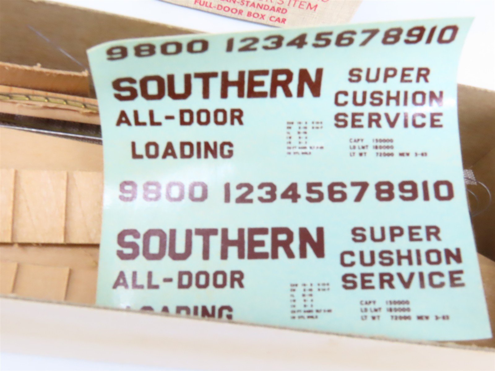 HO Scale Ambroid Kit No 2 SOU Southern Railway All Door Box Car #9800