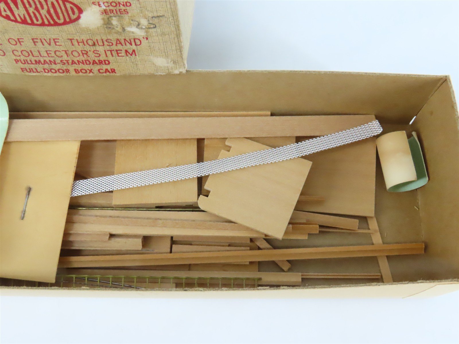 HO Scale Ambroid Kit No 2 SOU Southern Railway All Door Box Car #9800