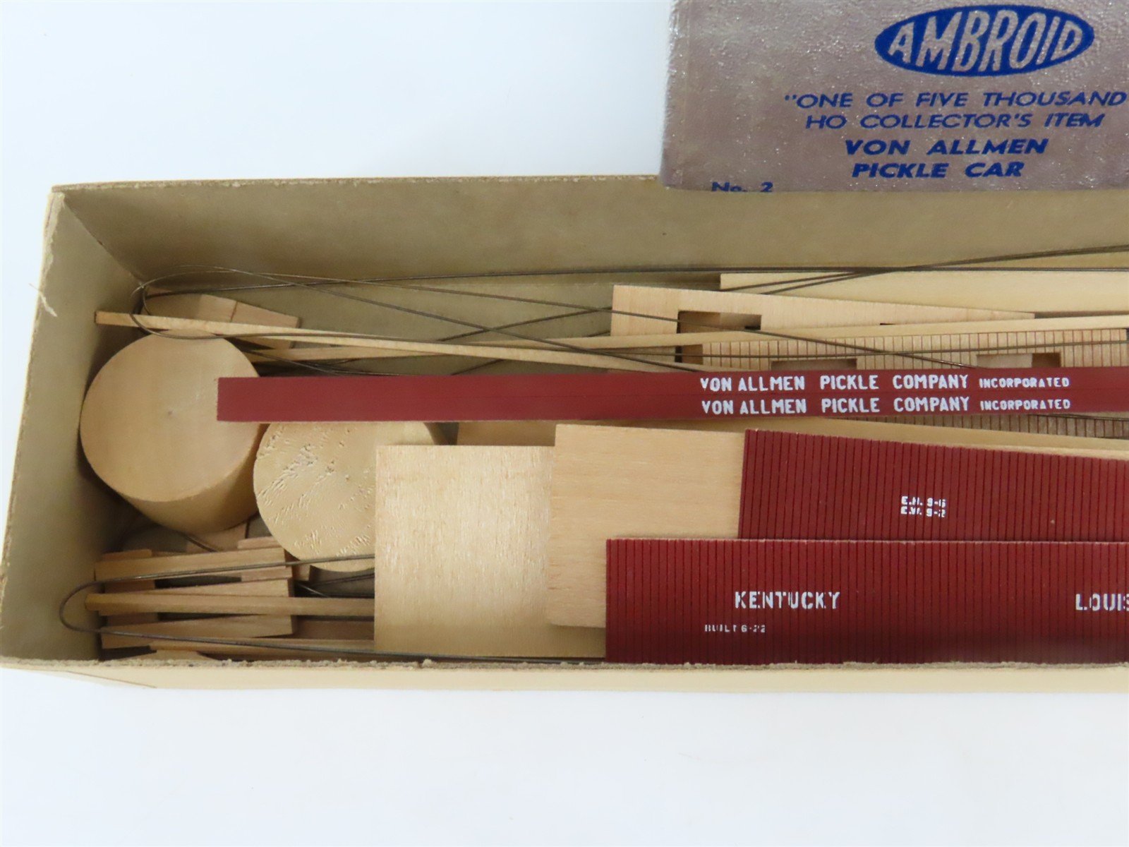 HO Ambroid Kit No 2 GATX Louisville Kentucky Von Allmen Pickle Tank Car #1254