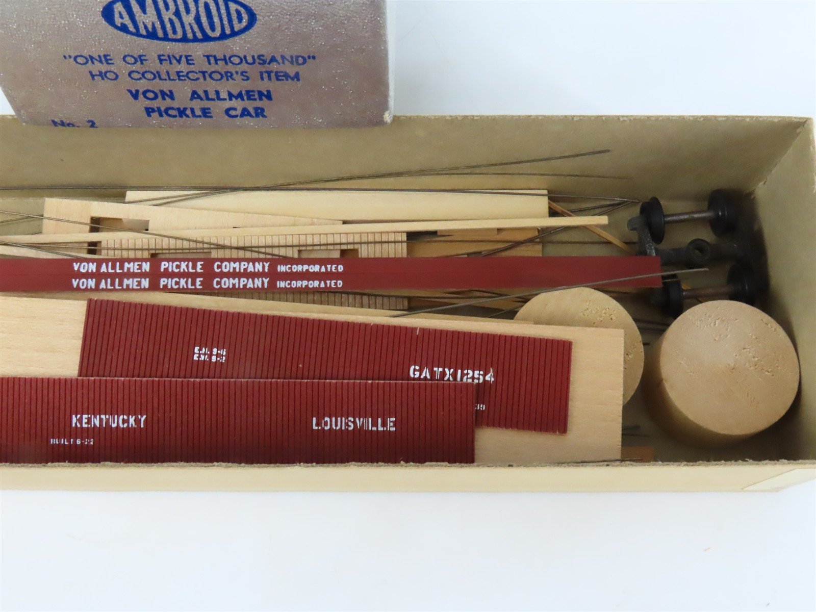 HO Ambroid Kit No 2 GATX Louisville Kentucky Von Allmen Pickle Tank Car #1254