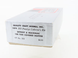 HO Quality Craft Models Kit No 352 D&M Detroit & Mackinac 2-Bay Hopper #6101