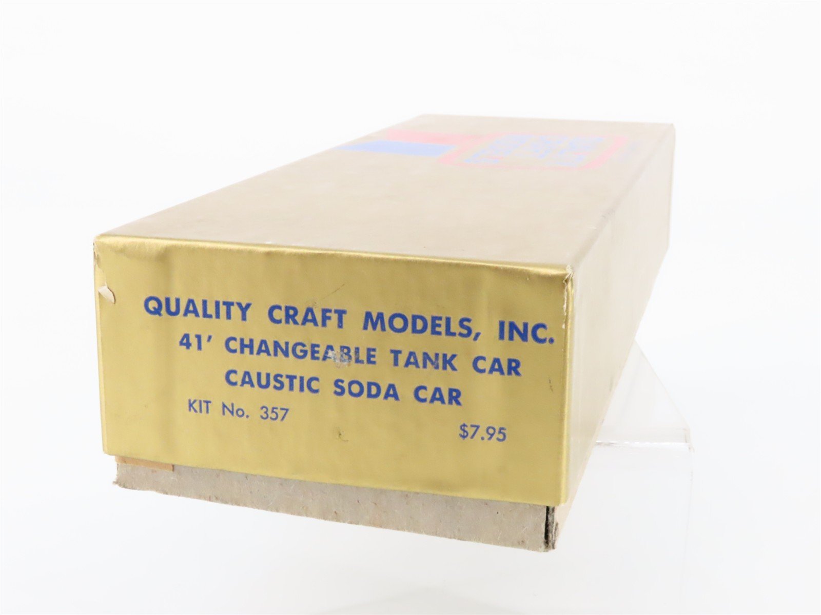 HO Quality Craft Models Kit 357 UTLX Changeable 41' Caustic Soda Tank Car #79650