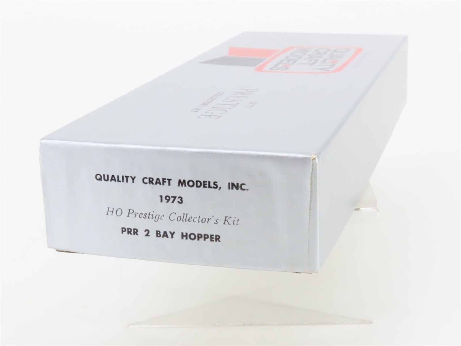HO Scale Quality Craft Models Kit 1973 PRR Pennsylvania 2-Bay Hopper #220301