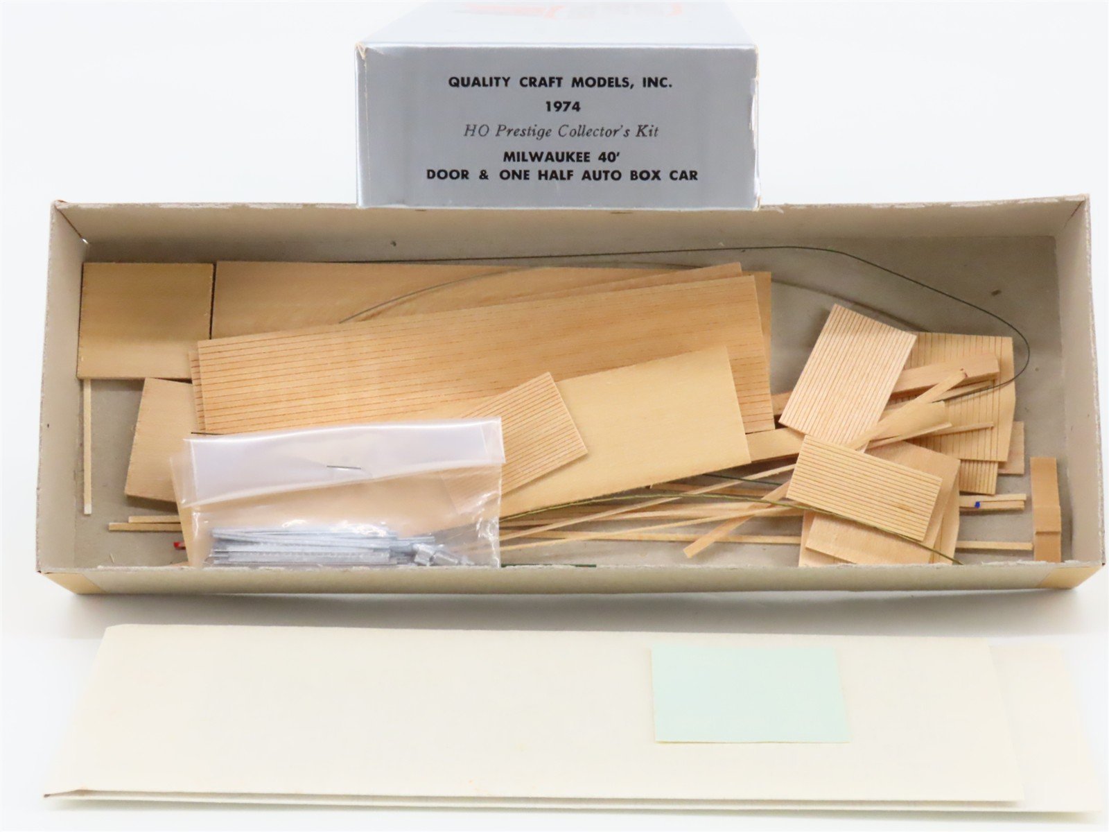 HO Scale Quality Craft Models Kit 1974 MILW Milwaukee Road 40' Box Car #592008