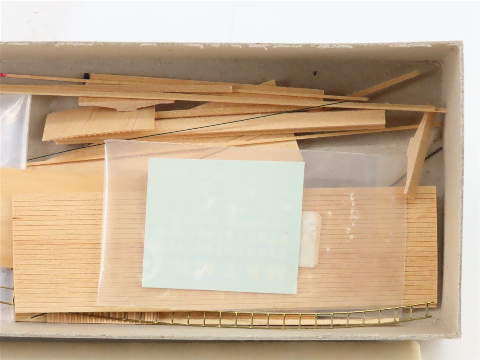 HO Quality Craft Models Kit 1974 M-K-T Missouri Kansas Texas 40' Box Car #67001