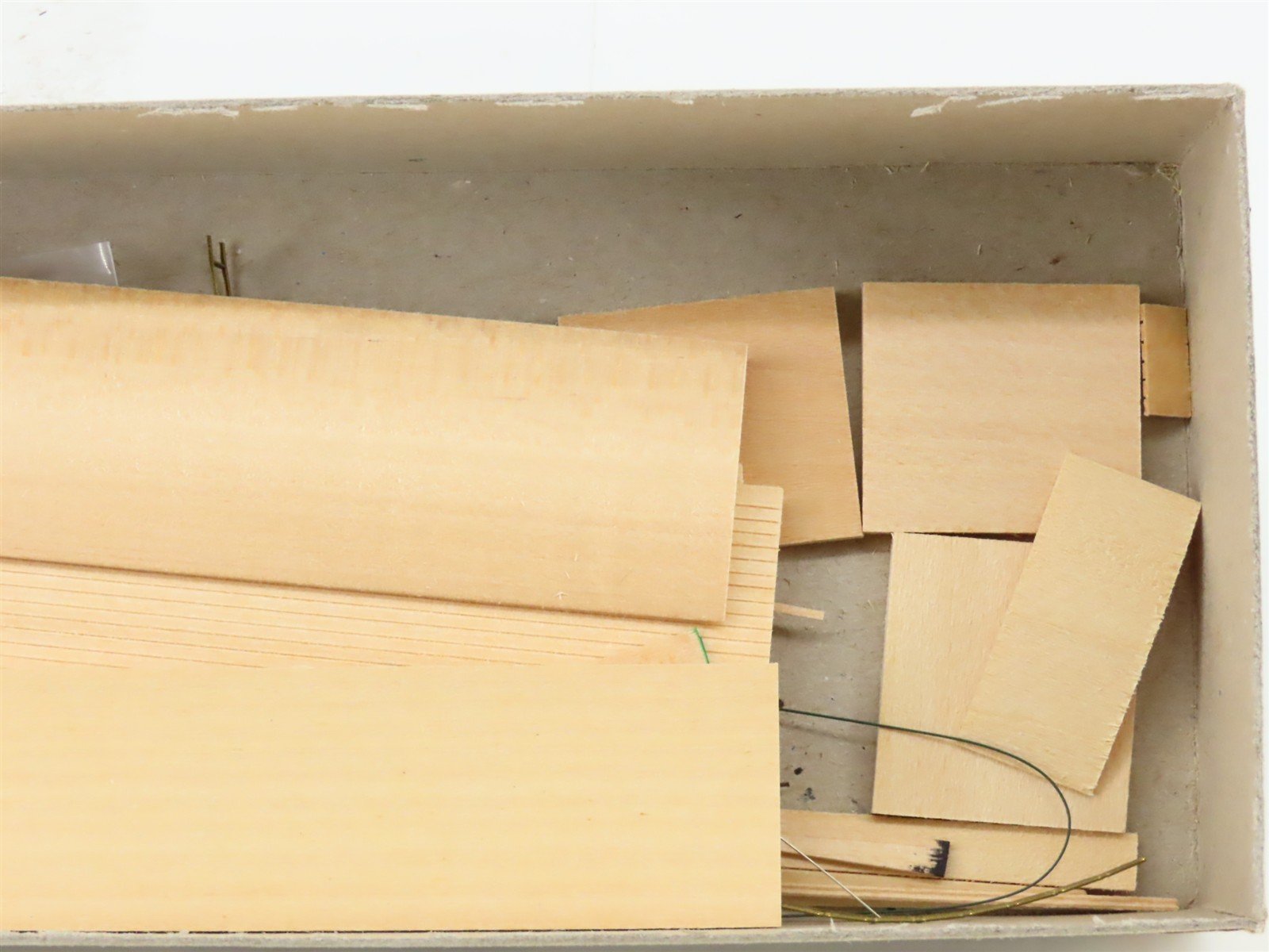 HO Quality Craft Models Kit 1974 M-K-T Missouri Kansas Texas 40' Box Car #67001