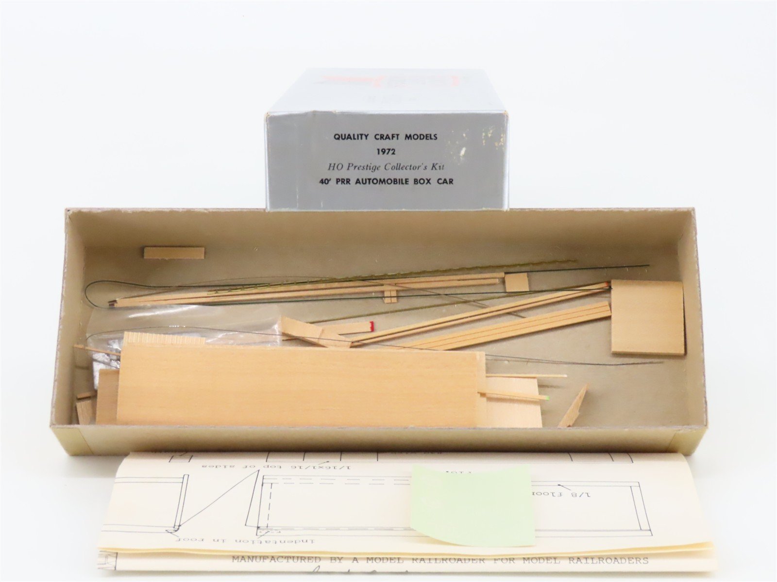 HO Quality Craft Models Kit 1972 PRR Pennsylvania Automobile Box Car #61100