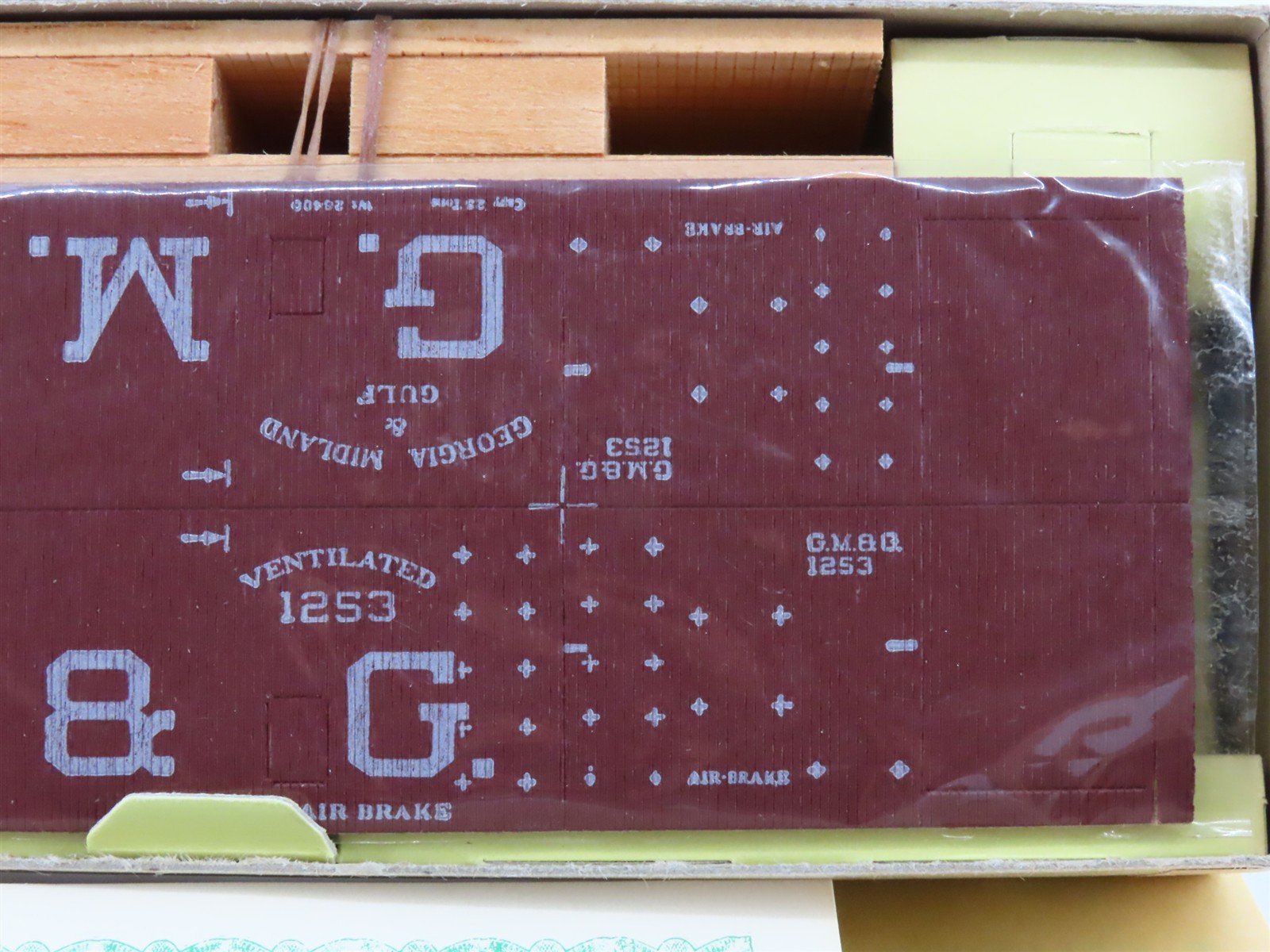 HO Scale Central Valley Kit R-92 GM&G Georgia Midland & Gulf Box Car #1253