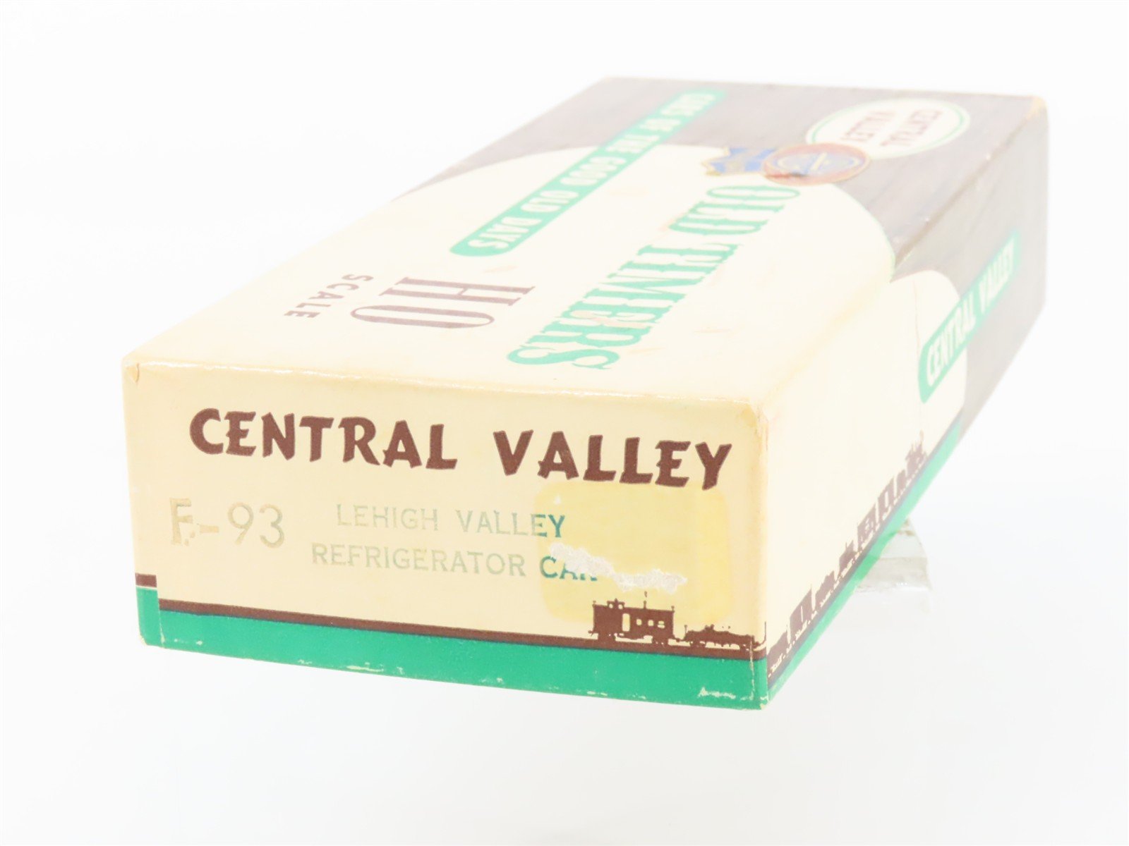 HO Scale Central Valley Kit E-93 LV Lehigh Valley Produce Reefer #6107