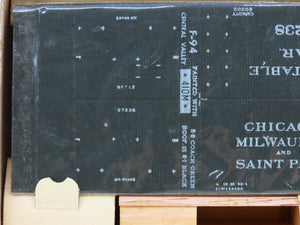 HO Central Valley Kit F-94 CM&STP Chicago Milwaukee & St Paul Reefer #27238