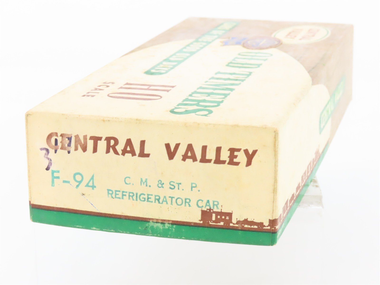 HO Central Valley Kit F-94 CM&STP Chicago Milwaukee & St Paul Reefer #27238