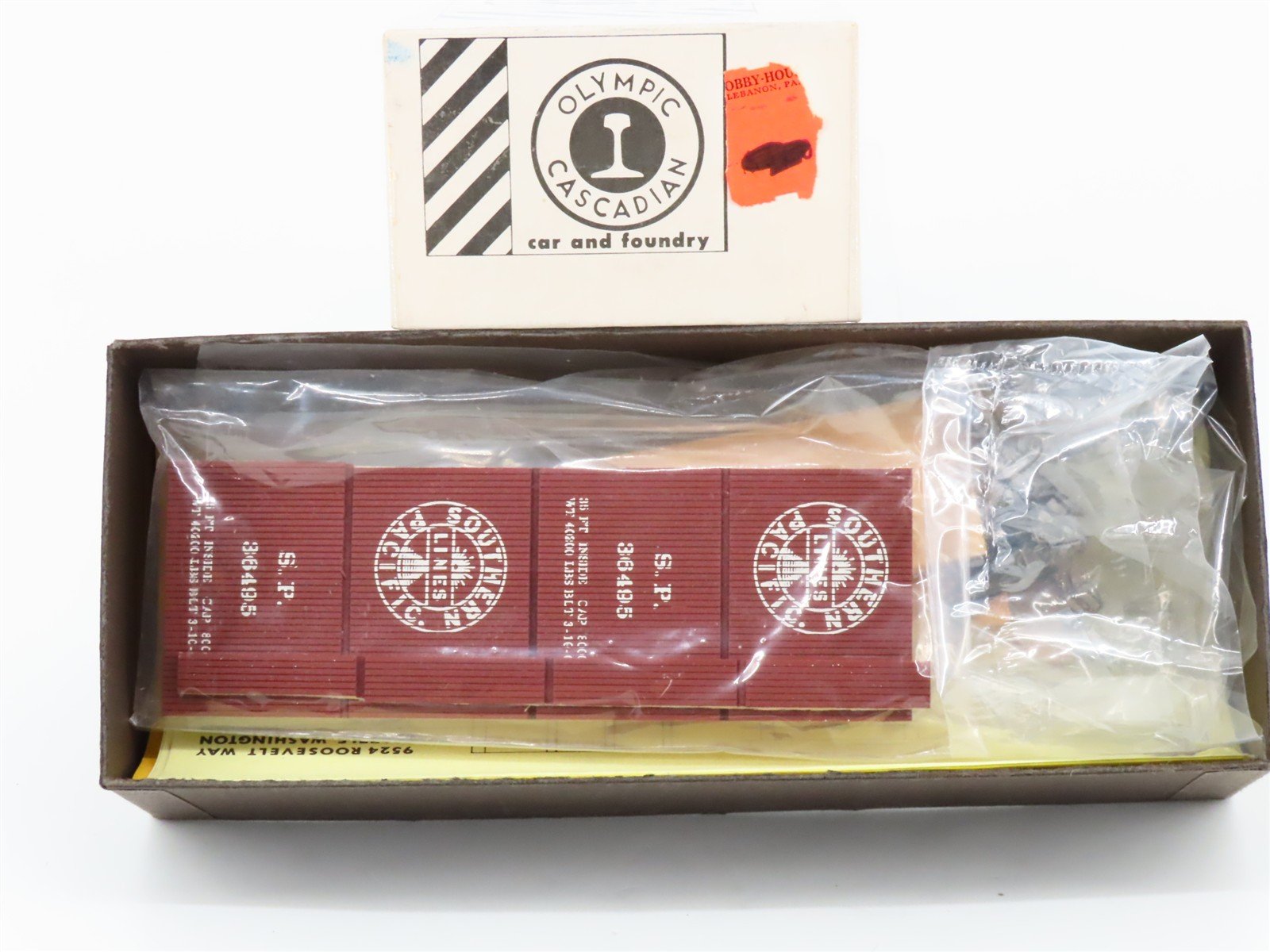 HO Scale Olympic Cascadian Kit SP Southern Pacific Railroad Box Car #36495