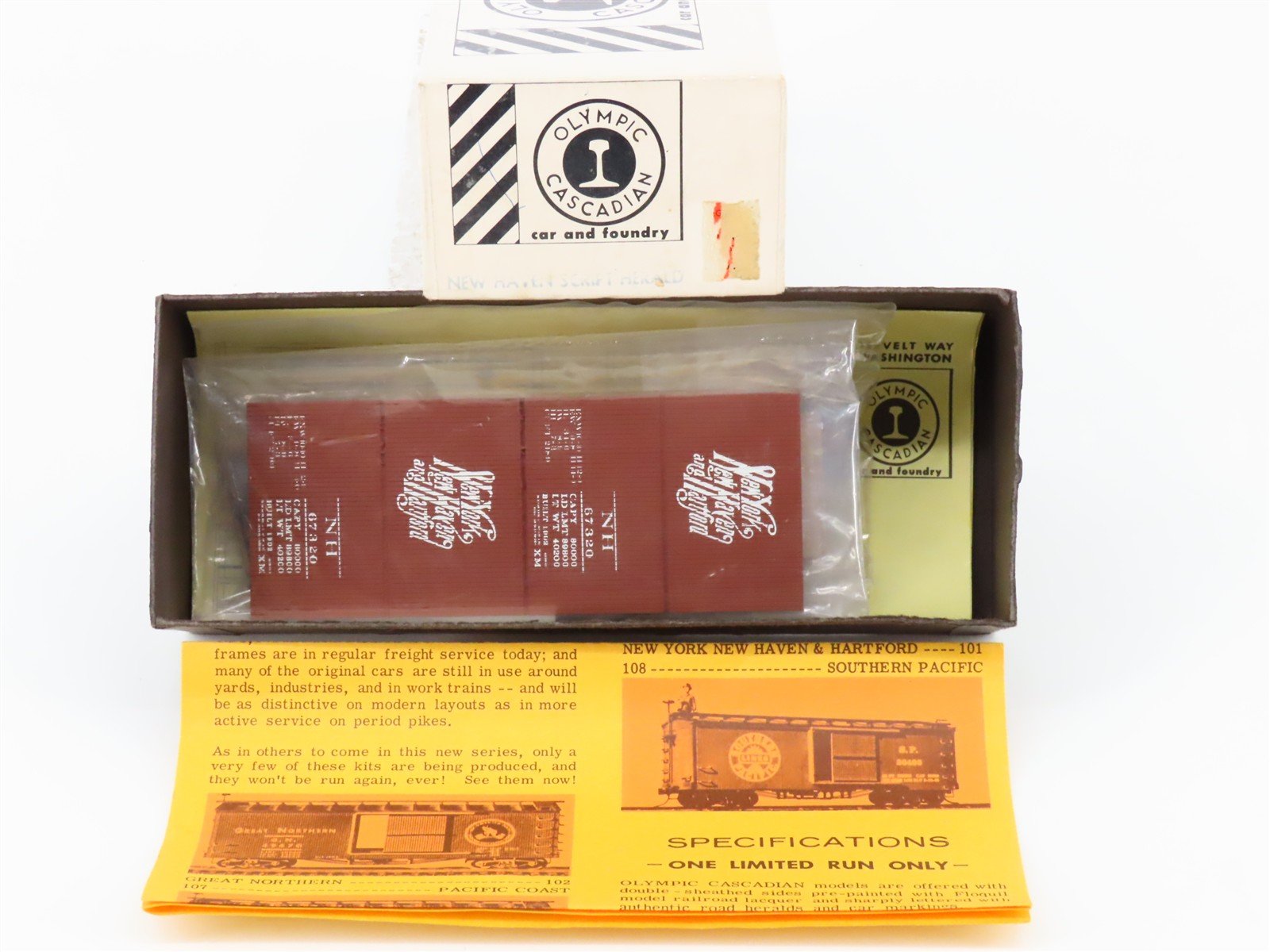 HO Scale Olympic Cascadian Kit NH New Haven Railroad Single Door Box Car #67320
