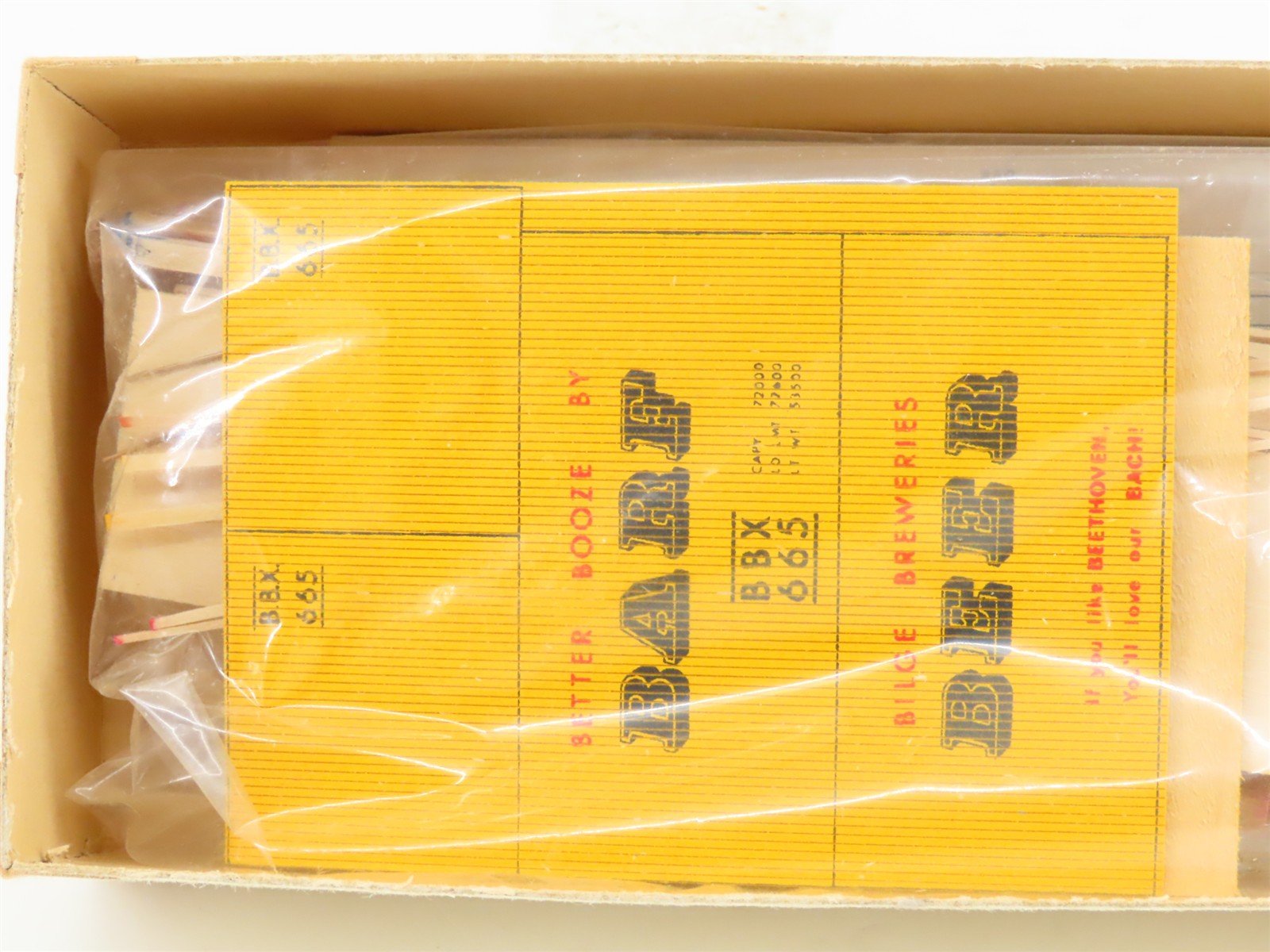 HO Scale CRM Kit #304 BBX Barf Beer 40' Wood Reefer #665