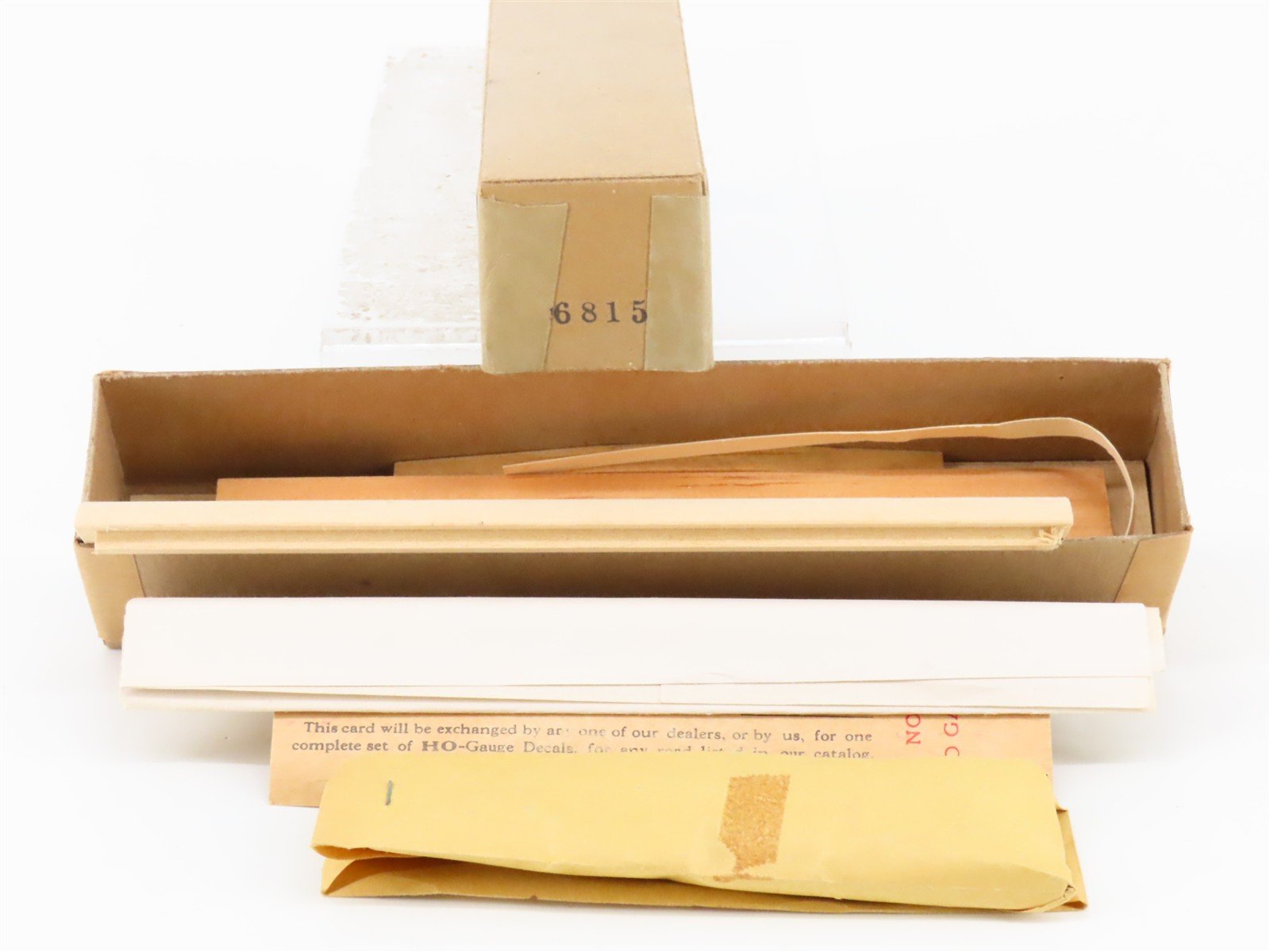 HO Scale Walthers Kit 6815 Wood Unpainted 50' Express Reefer