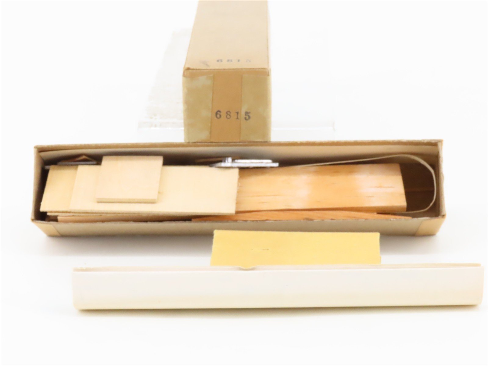 HO Scale Walthers Kit 6815 Wood Unpainted 50' Express Reefer