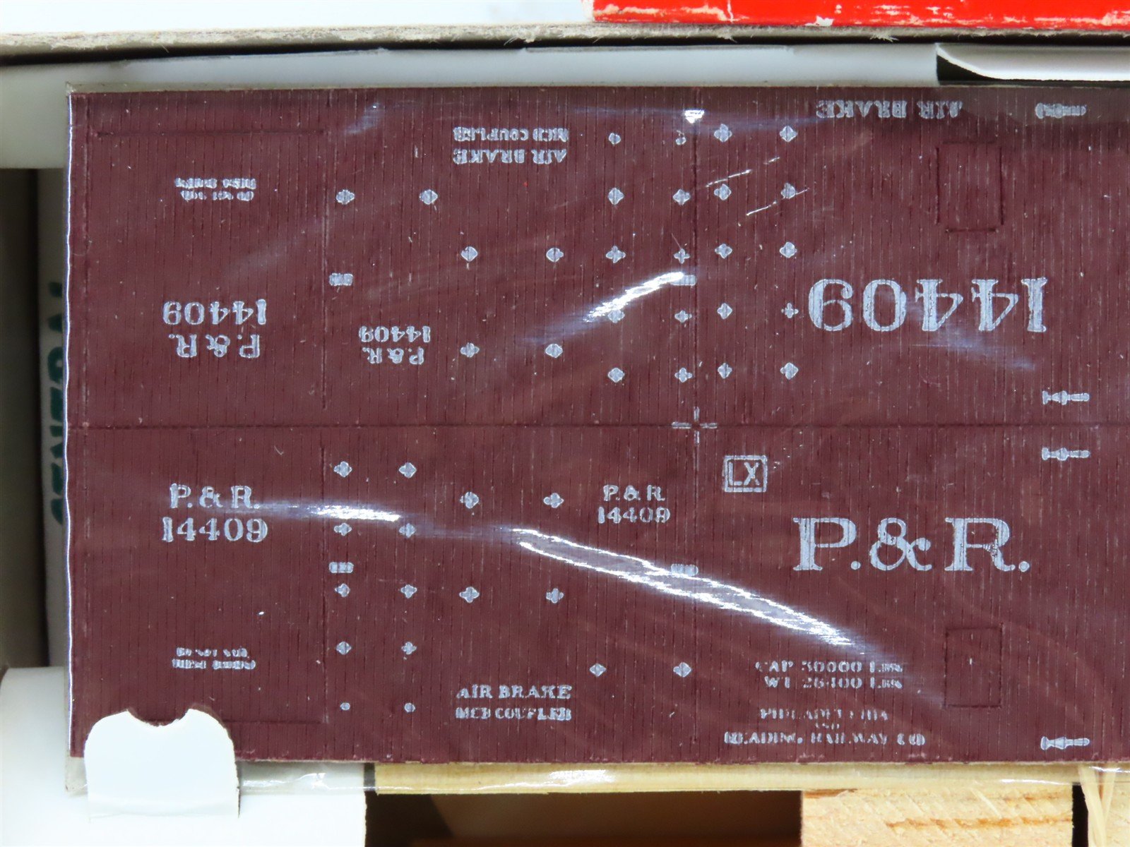HO Central Valley Kit R-93 P&R Philadelphia & Reading Ventilated Box Car #14409